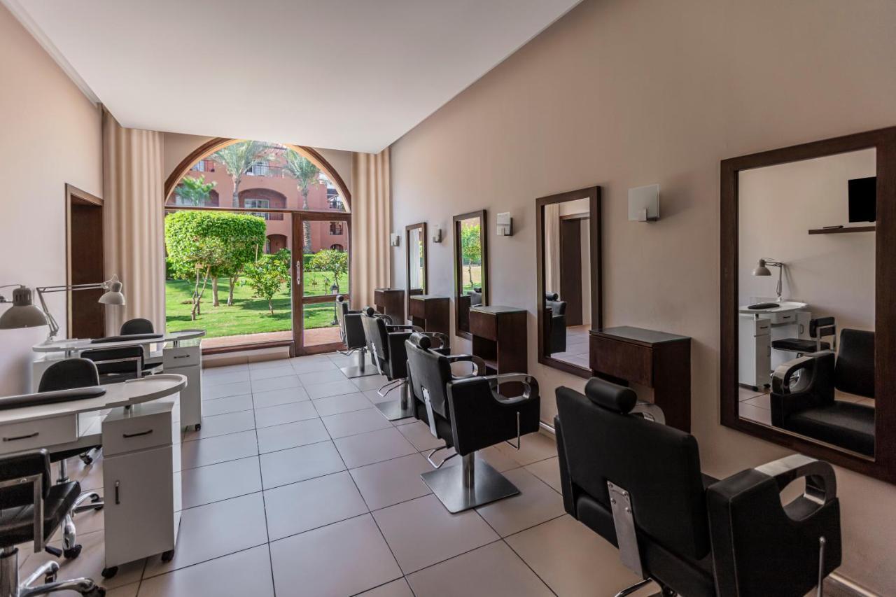 Jaz Makadi Saraya Resort Хургада Экстерьер фото A hair salon