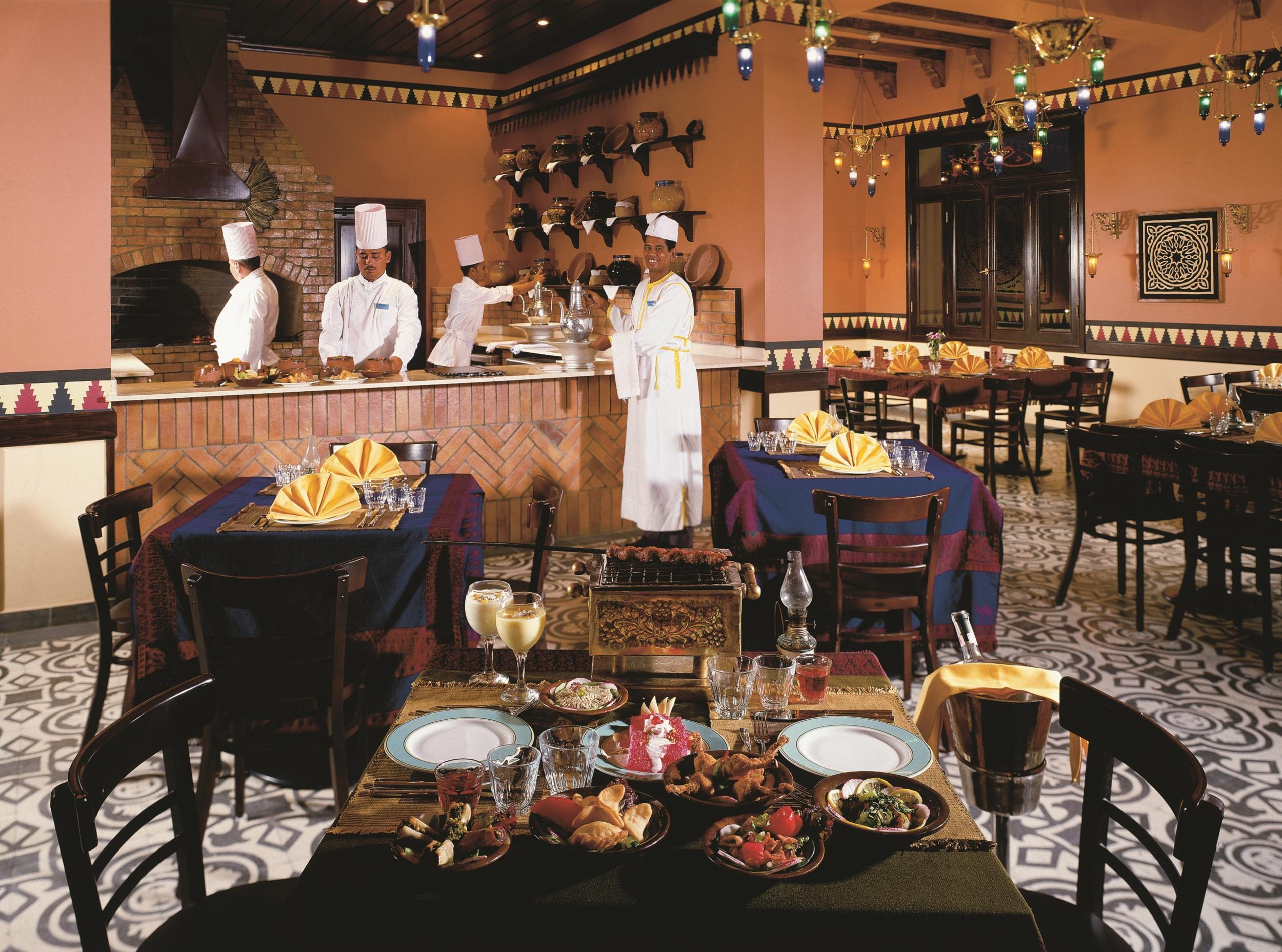 Jaz Makadi Saraya Resort Хургада Экстерьер фото A restaurant in the Emirates Palace